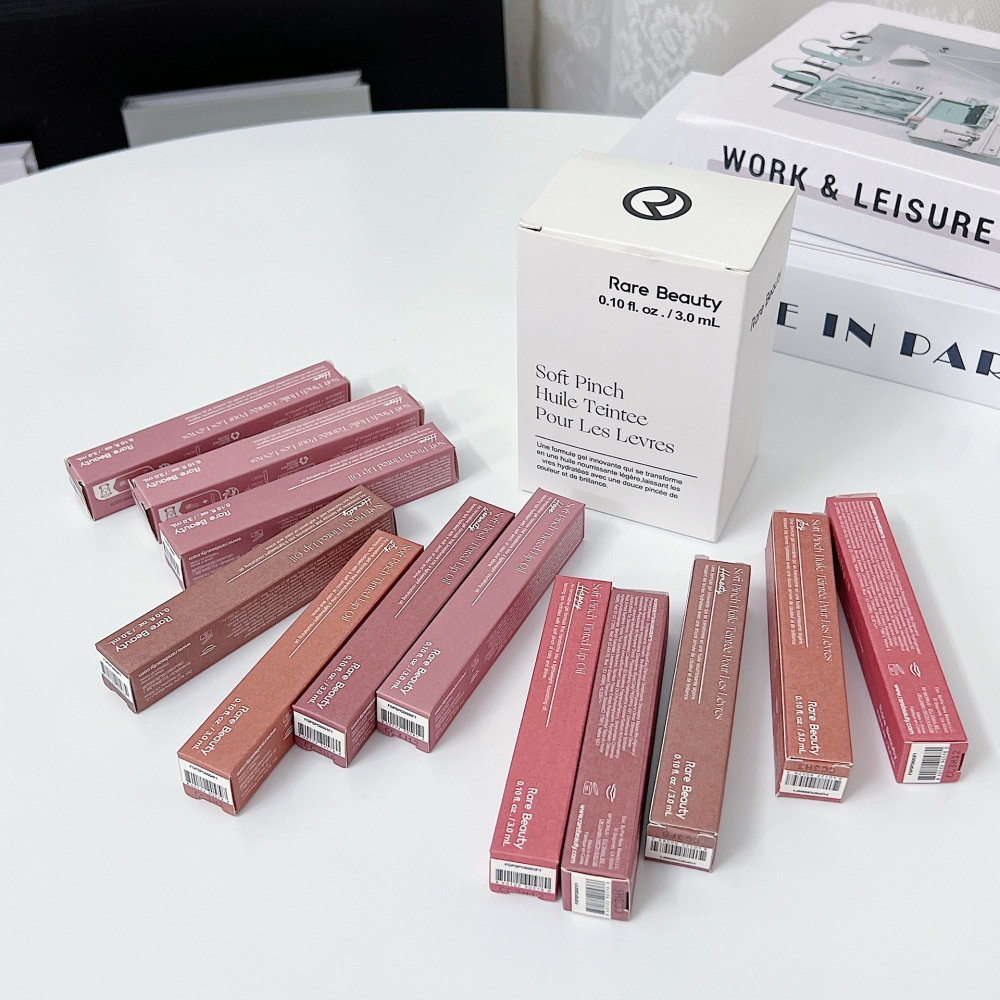 Rare Beauty Yeni Pürüzsüz Sıvı - Rare Beauty Makeup Kit incelemesi ve fiyatı